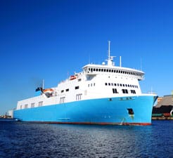 Näin varaat lautan satamaan Ventspils